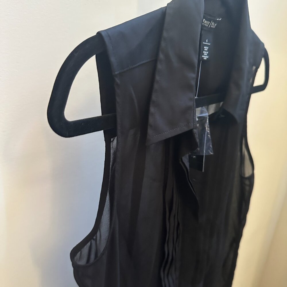 White House Black Market Pleated Bib Sheer Black Tunic Top NWT Sz S - Picture 4 of 9